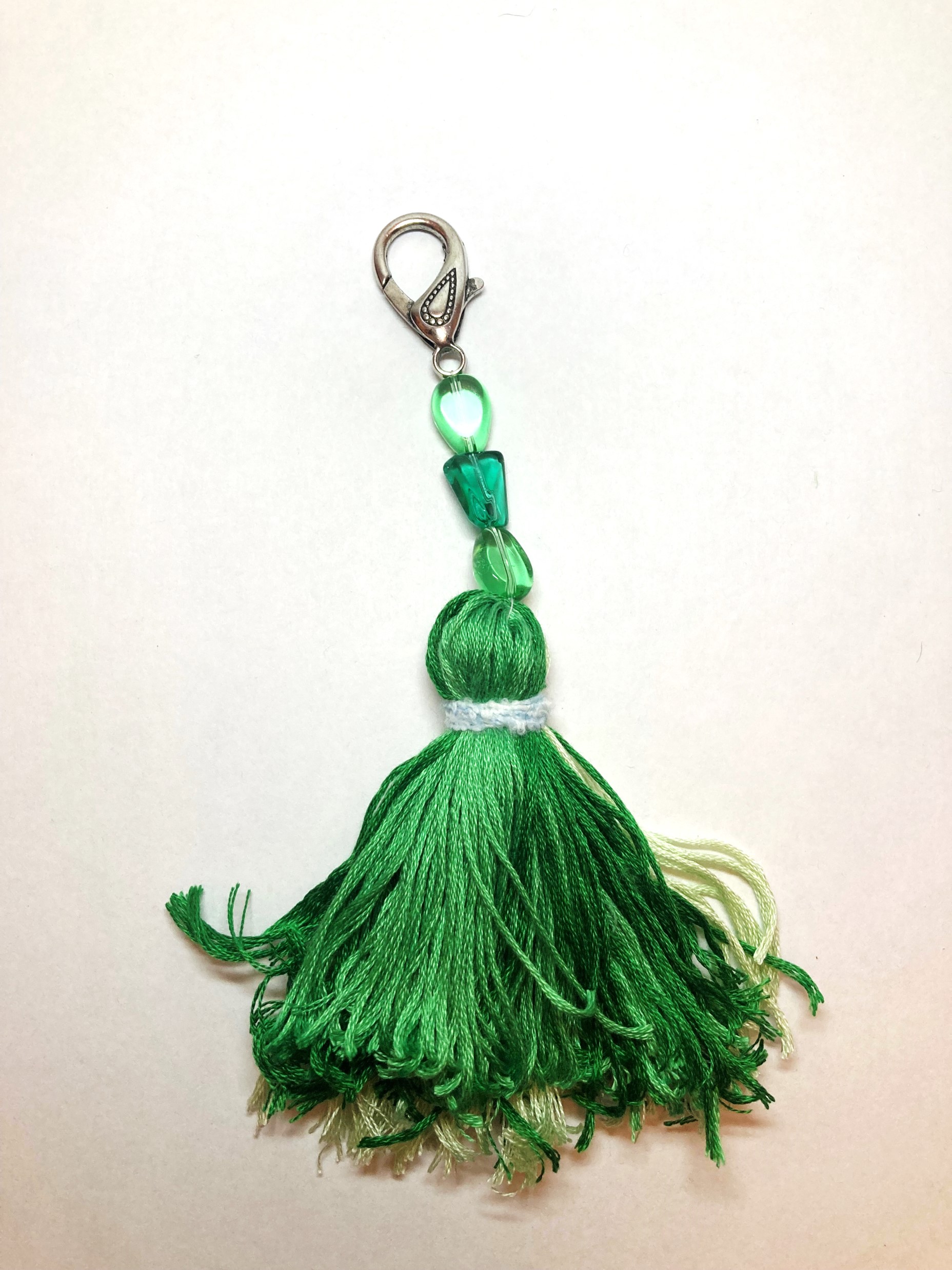 College Crafting first complete tutorial- tassel keychain